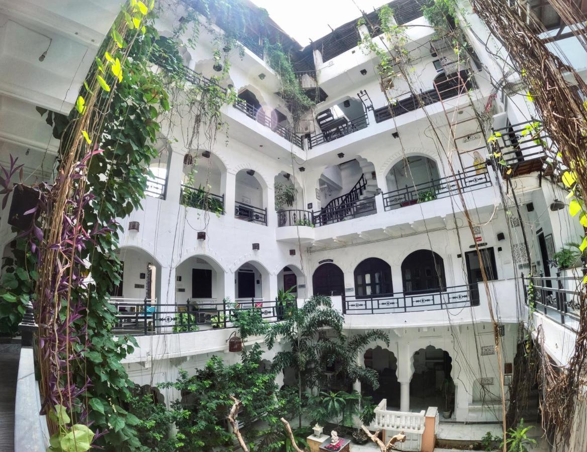 Inn Seventh Heaven بوشكار المظهر الخارجي الصورة